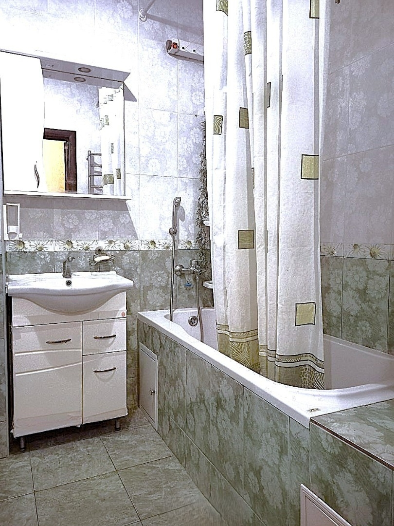 продажа двухкомнатной квартиры номер A-174566 в Приморском районе, фото номер 15